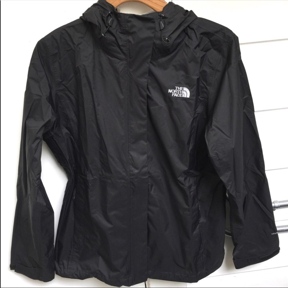 Woman’s Large North Face “Venture Jacket”